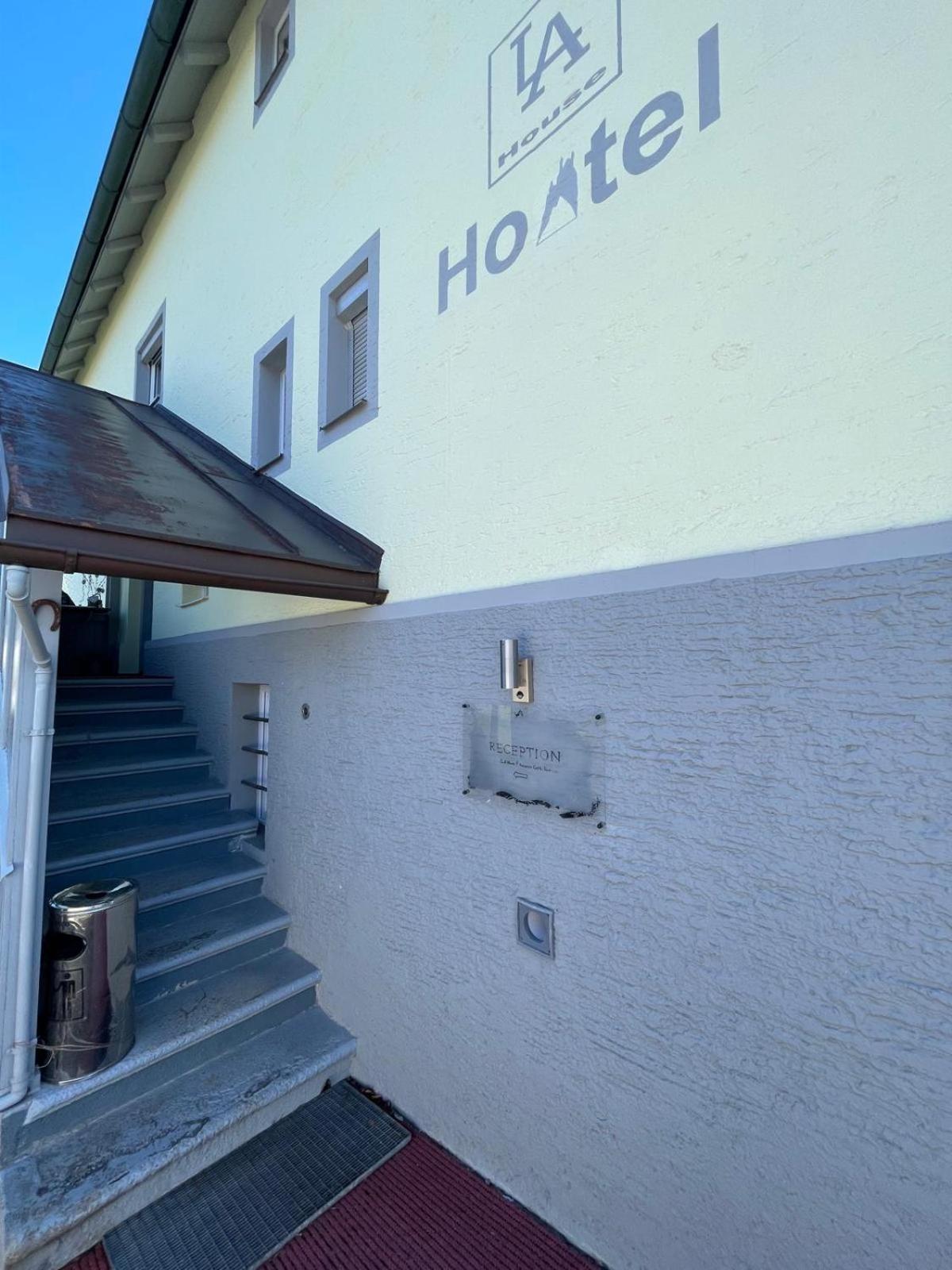 House La Neuschwanstein Blick - Budget City Hotel Füssen Exterior foto